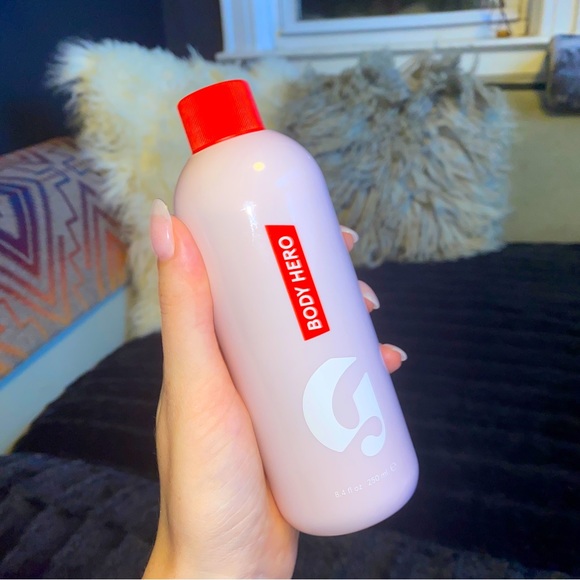 Glossier Bath & Body Glossier Body Hero Daily Oil Body Wash Poshmark